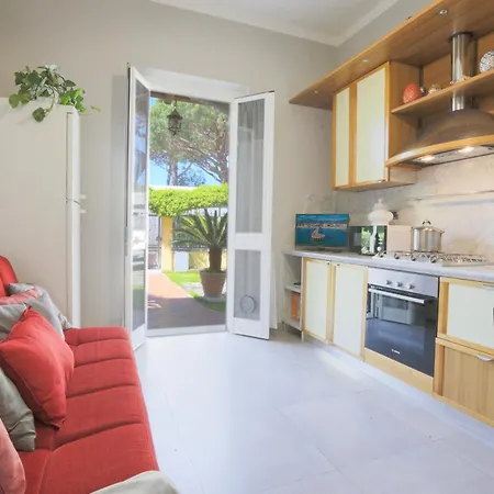 Parte Di Con Giardino 10 Minuti Dal Mare Apartment