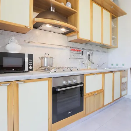 Apartment Parte Di Con Giardino 10 Minuti Dal Mare Marina di Massa
